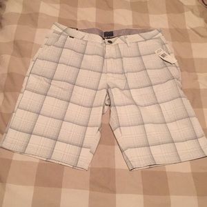 BNWT men’s fox shorts